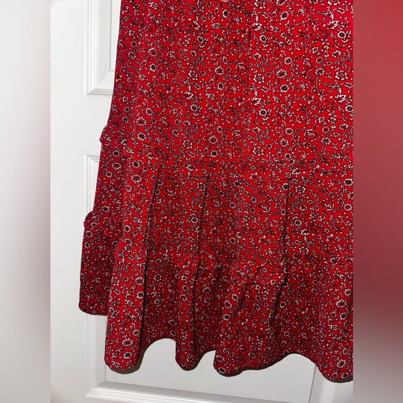 Max Studio Women's 3/4 Sleeve Tiered Bubble Crepe Dress. Size XS - Picture 4 of 7